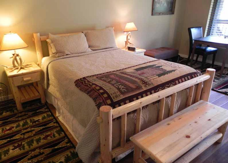 LODGING-SLIDE-2